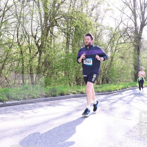 12.04.2026 - 45. Internationalen Wilhelmsburger Insellauf Yannick Fuchs http://msf.ph/oto/9491380 12.04.2026 10:41:31 Laufen 2162, 2855 meine-sportfotos.de