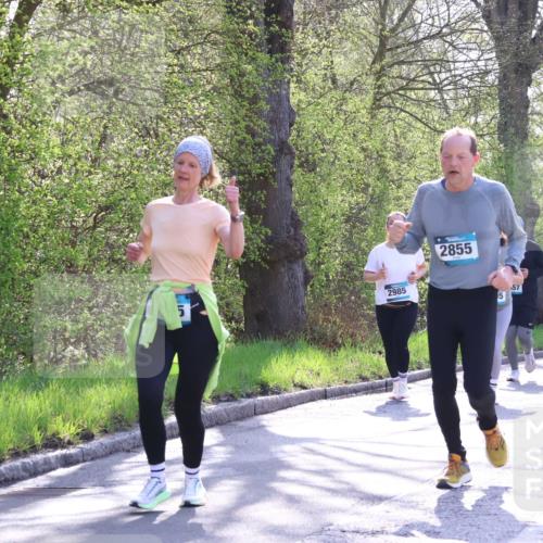 12.04.2026 - 45. Internationalen Wilhelmsburger Insellauf Yannick Fuchs http://msf.ph/oto/9491385 12.04.2026 10:41:32 Laufen 2985, 2855, 5, 57, 2554, 3151 meine-sportfotos.de