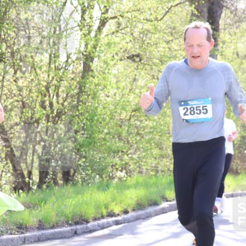 12.04.2026 - 45. Internationalen Wilhelmsburger Insellauf Yannick Fuchs http://msf.ph/oto/9491395 12.04.2026 10:41:34 Laufen 2855, 3505, 4457 meine-sportfotos.de