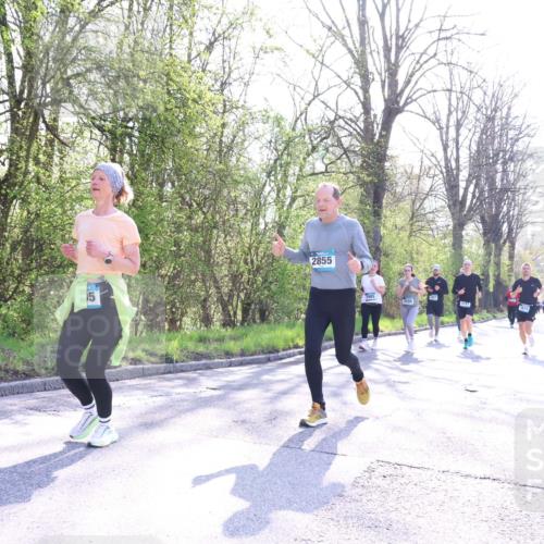 12.04.2026 - 45. Internationalen Wilhelmsburger Insellauf Yannick Fuchs http://msf.ph/oto/9491397 12.04.2026 10:41:34 Laufen 15, 2855, 3505, 3151 meine-sportfotos.de
