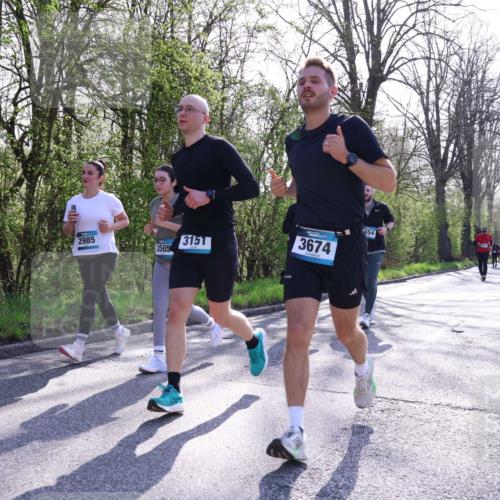 12.04.2026 - 45. Internationalen Wilhelmsburger Insellauf Yannick Fuchs http://msf.ph/oto/9491414 12.04.2026 10:41:37 Laufen 2985, 3505, 3151, 3674, 554 meine-sportfotos.de