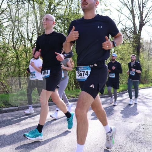 12.04.2026 - 45. Internationalen Wilhelmsburger Insellauf Yannick Fuchs http://msf.ph/oto/9491416 12.04.2026 10:41:38 Laufen 2985, 3151, 3674, 4457, 2554 meine-sportfotos.de