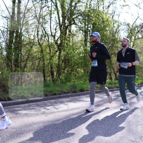 12.04.2026 - 45. Internationalen Wilhelmsburger Insellauf Yannick Fuchs http://msf.ph/oto/9491421 12.04.2026 10:41:39 Laufen 7, 4457, 2554 meine-sportfotos.de