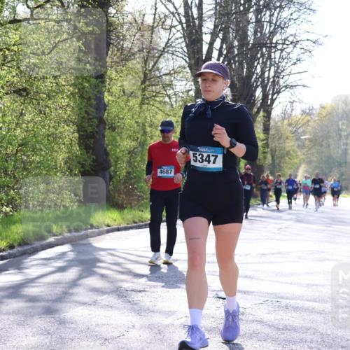 12.04.2026 - 45. Internationalen Wilhelmsburger Insellauf Yannick Fuchs http://msf.ph/oto/9491436 12.04.2026 10:41:42 Laufen 4687, 5347 meine-sportfotos.de
