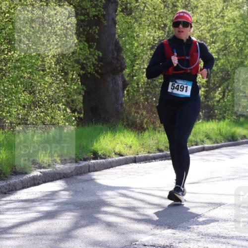 12.04.2026 - 45. Internationalen Wilhelmsburger Insellauf Yannick Fuchs http://msf.ph/oto/9491462 12.04.2026 10:41:47 Laufen 5491, 2004 meine-sportfotos.de