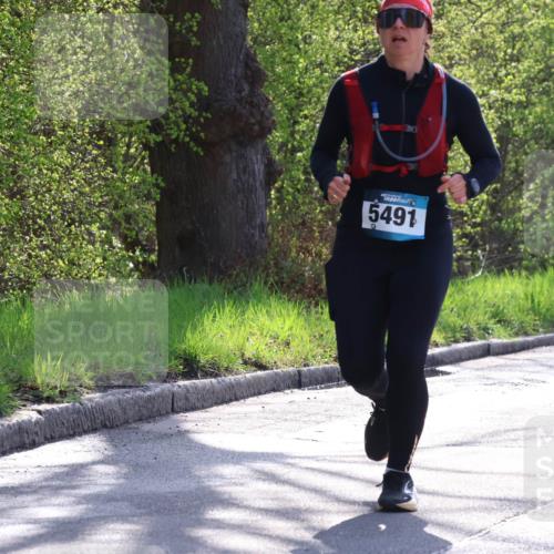 12.04.2026 - 45. Internationalen Wilhelmsburger Insellauf Yannick Fuchs http://msf.ph/oto/9491463 12.04.2026 10:41:48 Laufen 5491 meine-sportfotos.de