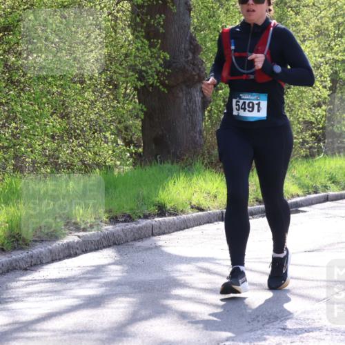 12.04.2026 - 45. Internationalen Wilhelmsburger Insellauf Yannick Fuchs http://msf.ph/oto/9491464 12.04.2026 10:41:48 Laufen 5491 meine-sportfotos.de
