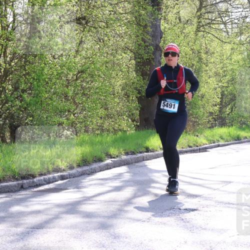12.04.2026 - 45. Internationalen Wilhelmsburger Insellauf Yannick Fuchs http://msf.ph/oto/9491466 12.04.2026 10:41:48 Laufen 5491, 2004 meine-sportfotos.de