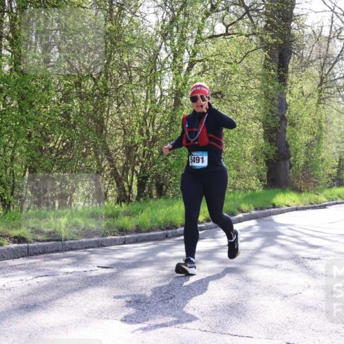 12.04.2026 - 45. Internationalen Wilhelmsburger Insellauf Yannick Fuchs http://msf.ph/oto/9491473 12.04.2026 10:41:49 Laufen 5491, 3291, 2978 meine-sportfotos.de