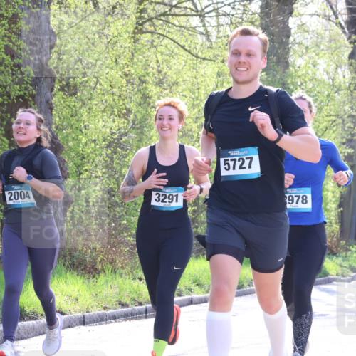 12.04.2026 - 45. Internationalen Wilhelmsburger Insellauf Yannick Fuchs http://msf.ph/oto/9491482 12.04.2026 10:41:51 Laufen 2004, 3291, 5727, 978, 3705, 958 meine-sportfotos.de
