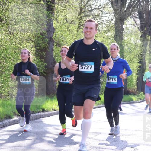 12.04.2026 - 45. Internationalen Wilhelmsburger Insellauf Yannick Fuchs http://msf.ph/oto/9491485 12.04.2026 10:41:52 Laufen 2004, 3291, 5727, 279, 958, 2978, 5901, 2600 meine-sportfotos.de