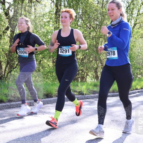 12.04.2026 - 45. Internationalen Wilhelmsburger Insellauf Yannick Fuchs http://msf.ph/oto/9491498 12.04.2026 10:41:54 Laufen 2004, 3291, 2978 meine-sportfotos.de
