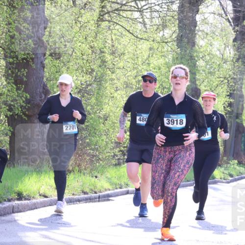 12.04.2026 - 45. Internationalen Wilhelmsburger Insellauf Yannick Fuchs http://msf.ph/oto/9491543 12.04.2026 10:42:04 Laufen 506, 2701, 480, 3918, 5544, 2399 meine-sportfotos.de