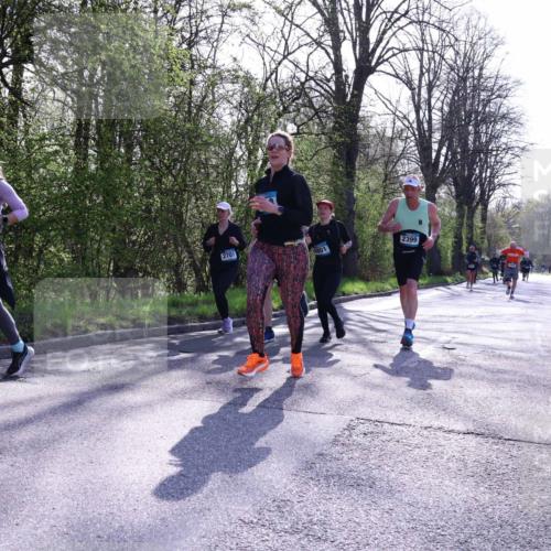 12.04.2026 - 45. Internationalen Wilhelmsburger Insellauf Yannick Fuchs http://msf.ph/oto/9491559 12.04.2026 10:42:06 Laufen 2506, 2701, 2399 meine-sportfotos.de