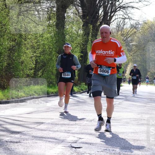 12.04.2026 - 45. Internationalen Wilhelmsburger Insellauf Yannick Fuchs http://msf.ph/oto/9491576 12.04.2026 10:42:10 Laufen 5544, 5006, 2088, 5618 meine-sportfotos.de