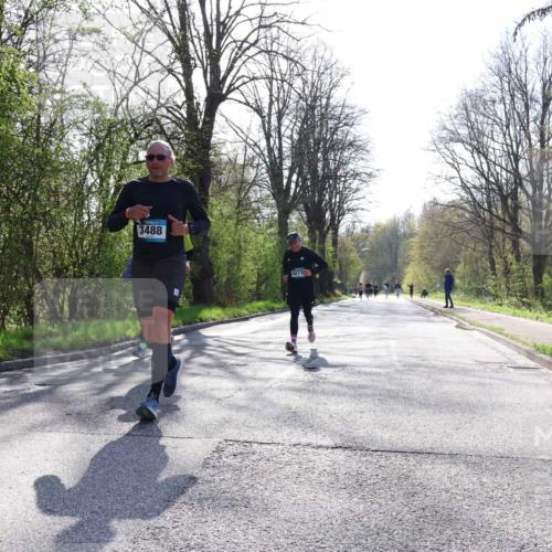 12.04.2026 - 45. Internationalen Wilhelmsburger Insellauf Yannick Fuchs http://msf.ph/oto/9491622 12.04.2026 10:42:20 Laufen 3488, 4277 meine-sportfotos.de