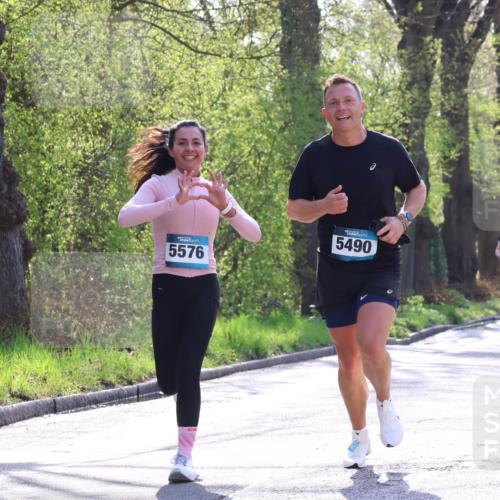 12.04.2026 - 45. Internationalen Wilhelmsburger Insellauf Yannick Fuchs http://msf.ph/oto/9491648 12.04.2026 10:42:35 Laufen 5576, 5490 meine-sportfotos.de