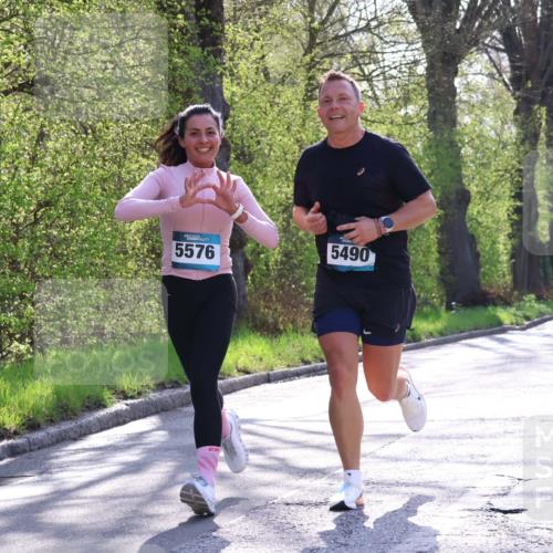 12.04.2026 - 45. Internationalen Wilhelmsburger Insellauf Yannick Fuchs http://msf.ph/oto/9491656 12.04.2026 10:42:36 Laufen 5576, 5490 meine-sportfotos.de