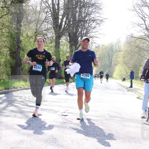 12.04.2026 - 45. Internationalen Wilhelmsburger Insellauf Yannick Fuchs http://msf.ph/oto/9491671 12.04.2026 10:42:42 Laufen 4390, 5617, 236, 4389 meine-sportfotos.de