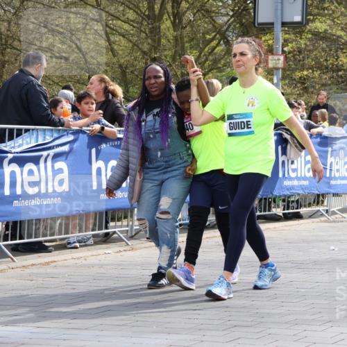 12.04.2026 - 45. Internationalen Wilhelmsburger Insellauf Strokosch-Dieckow http://msf.ph/oto/9491675 12.04.2026 14:56:52 Ziel  meine-sportfotos.de