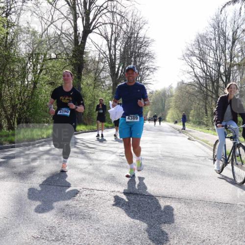12.04.2026 - 45. Internationalen Wilhelmsburger Insellauf Yannick Fuchs http://msf.ph/oto/9491677 12.04.2026 10:42:43 Laufen 4390, 5617, 4389 meine-sportfotos.de