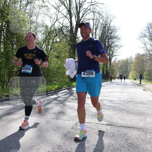 12.04.2026 - 45. Internationalen Wilhelmsburger Insellauf Yannick Fuchs http://msf.ph/oto/9491683 12.04.2026 10:42:43 Laufen 0000, 4390, 4389 meine-sportfotos.de