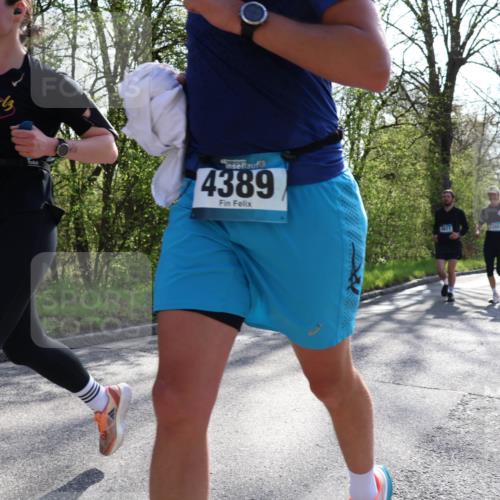 12.04.2026 - 45. Internationalen Wilhelmsburger Insellauf Yannick Fuchs http://msf.ph/oto/9491689 12.04.2026 10:42:44 Laufen 10000, 8000, 1390, 4389, 5617, 2368 meine-sportfotos.de
