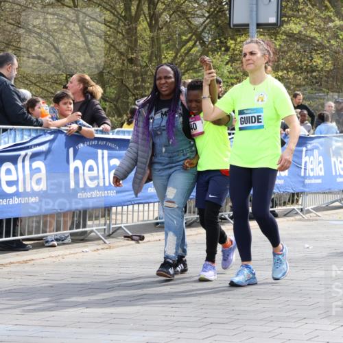 12.04.2026 - 45. Internationalen Wilhelmsburger Insellauf Strokosch-Dieckow http://msf.ph/oto/9491692 12.04.2026 14:56:52 Ziel  meine-sportfotos.de