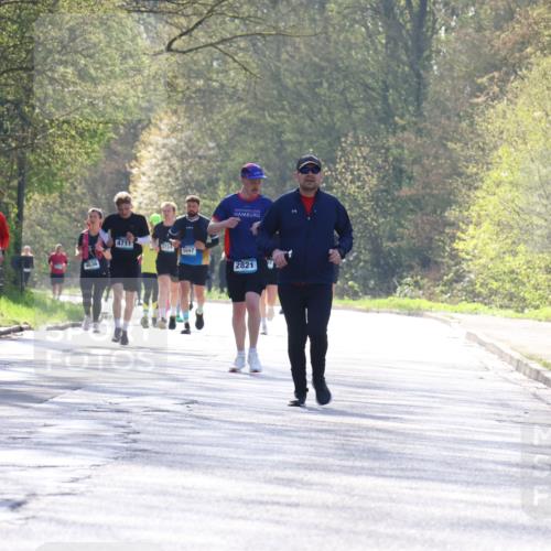 12.04.2026 - 45. Internationalen Wilhelmsburger Insellauf Yannick Fuchs http://msf.ph/oto/9491714 12.04.2026 10:42:49 Laufen 5406, 4711, 3724, 5047, 5268, 4636, 2821 meine-sportfotos.de