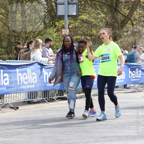 12.04.2026 - 45. Internationalen Wilhelmsburger Insellauf Strokosch-Dieckow http://msf.ph/oto/9491730 12.04.2026 14:56:51 Ziel  meine-sportfotos.de