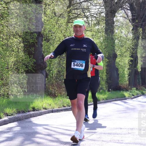 12.04.2026 - 45. Internationalen Wilhelmsburger Insellauf Yannick Fuchs http://msf.ph/oto/9491735 12.04.2026 10:42:53 Laufen 2015, 5406 meine-sportfotos.de