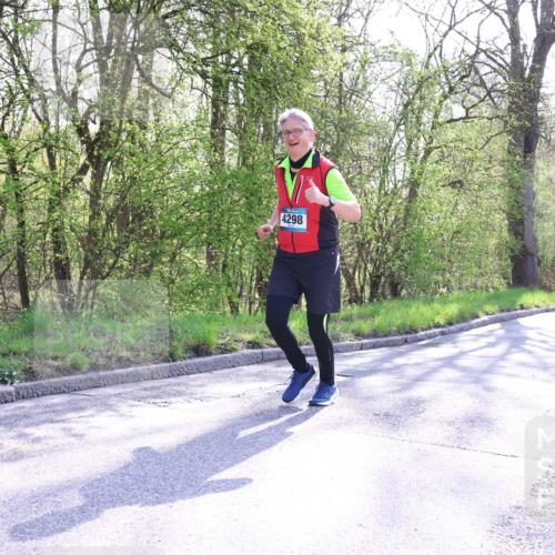 12.04.2026 - 45. Internationalen Wilhelmsburger Insellauf Yannick Fuchs http://msf.ph/oto/9491760 12.04.2026 10:42:57 Laufen 4298 meine-sportfotos.de