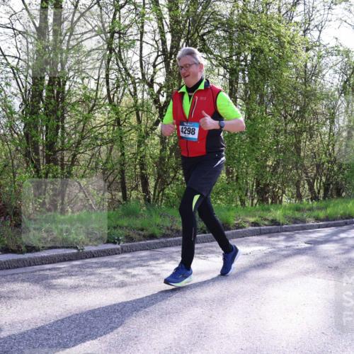 12.04.2026 - 45. Internationalen Wilhelmsburger Insellauf Yannick Fuchs http://msf.ph/oto/9491764 12.04.2026 10:42:57 Laufen 4298 meine-sportfotos.de