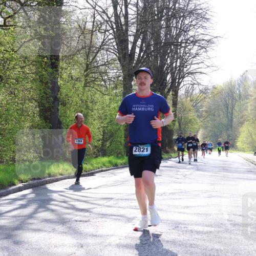 12.04.2026 - 45. Internationalen Wilhelmsburger Insellauf Yannick Fuchs http://msf.ph/oto/9491782 12.04.2026 10:43:03 Laufen 5268, 2821 meine-sportfotos.de