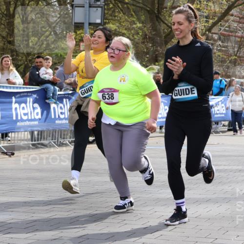 12.04.2026 - 45. Internationalen Wilhelmsburger Insellauf Strokosch-Dieckow http://msf.ph/oto/9491804 12.04.2026 14:55:18 Ziel 638 meine-sportfotos.de