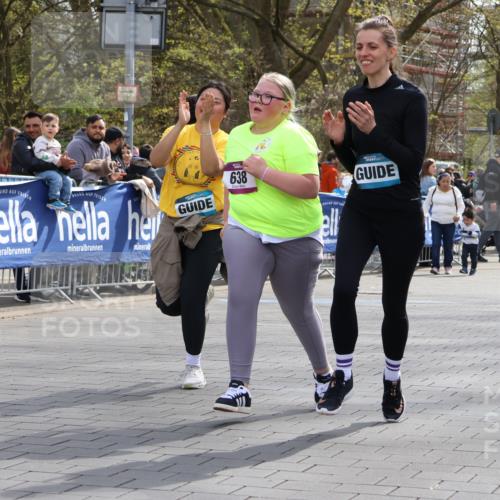 12.04.2026 - 45. Internationalen Wilhelmsburger Insellauf Strokosch-Dieckow http://msf.ph/oto/9491816 12.04.2026 14:55:17 Ziel 638 meine-sportfotos.de