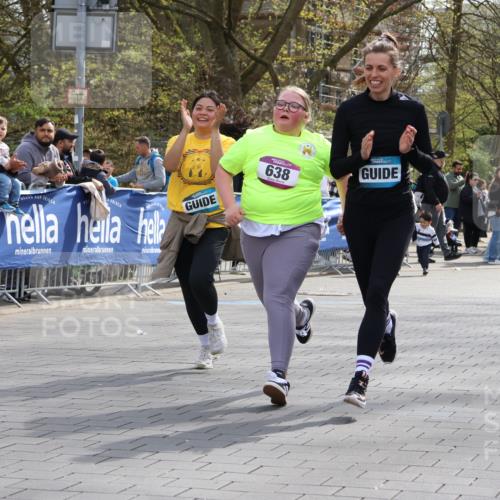 12.04.2026 - 45. Internationalen Wilhelmsburger Insellauf Strokosch-Dieckow http://msf.ph/oto/9491831 12.04.2026 14:55:17 Ziel 638 meine-sportfotos.de