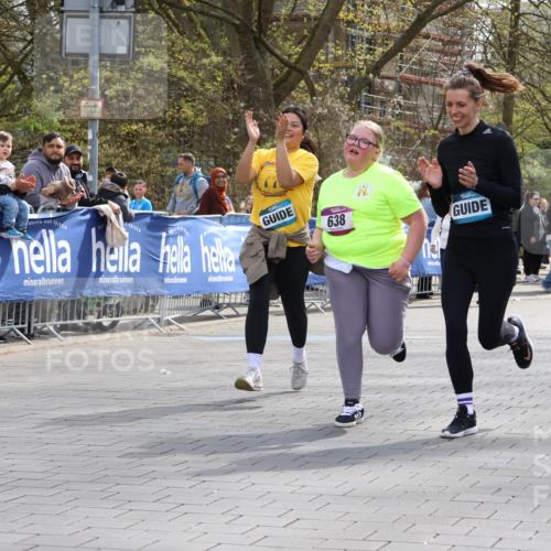 12.04.2026 - 45. Internationalen Wilhelmsburger Insellauf Strokosch-Dieckow http://msf.ph/oto/9491849 12.04.2026 14:55:17 Ziel 638 meine-sportfotos.de