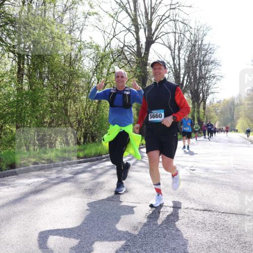 12.04.2026 - 45. Internationalen Wilhelmsburger Insellauf Yannick Fuchs http://msf.ph/oto/9491919 12.04.2026 10:43:24 Laufen 5660, 2560 meine-sportfotos.de