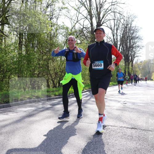 12.04.2026 - 45. Internationalen Wilhelmsburger Insellauf Yannick Fuchs http://msf.ph/oto/9491920 12.04.2026 10:43:25 Laufen 5660 meine-sportfotos.de