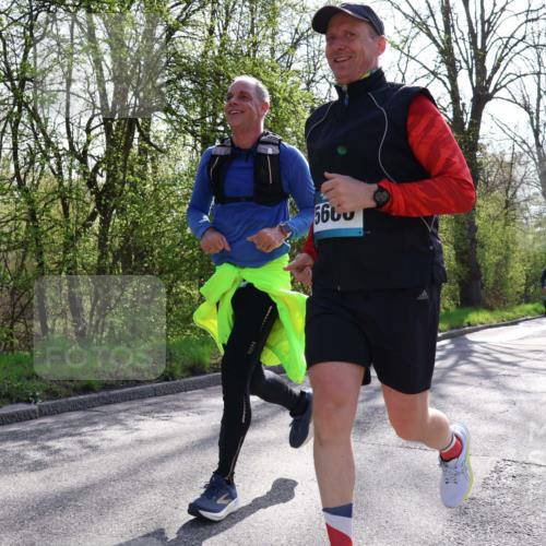 12.04.2026 - 45. Internationalen Wilhelmsburger Insellauf Yannick Fuchs http://msf.ph/oto/9491925 12.04.2026 10:43:25 Laufen 56 meine-sportfotos.de