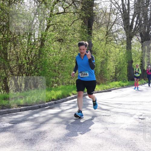 12.04.2026 - 45. Internationalen Wilhelmsburger Insellauf Yannick Fuchs http://msf.ph/oto/9491930 12.04.2026 10:43:27 Laufen 2569, 118, 4500 meine-sportfotos.de