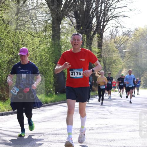 12.04.2026 - 45. Internationalen Wilhelmsburger Insellauf Yannick Fuchs http://msf.ph/oto/9492011 12.04.2026 10:43:39 Laufen 055, 3175, 3580 meine-sportfotos.de