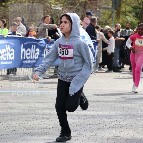 12.04.2026 - 45. Internationalen Wilhelmsburger Insellauf Strokosch-Dieckow http://msf.ph/oto/9492016 12.04.2026 14:52:40 Ziel 546, 1803, 450 meine-sportfotos.de