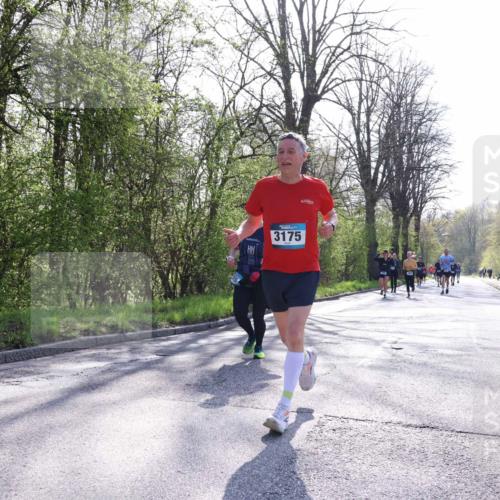 12.04.2026 - 45. Internationalen Wilhelmsburger Insellauf Yannick Fuchs http://msf.ph/oto/9492027 12.04.2026 10:43:41 Laufen 3175 meine-sportfotos.de