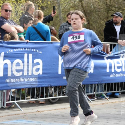 12.04.2026 - 45. Internationalen Wilhelmsburger Insellauf Strokosch-Dieckow http://msf.ph/oto/9492081 12.04.2026 14:52:22 Ziel 570, 354, 507, 498 meine-sportfotos.de