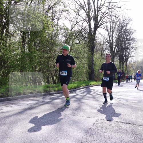 12.04.2026 - 45. Internationalen Wilhelmsburger Insellauf Yannick Fuchs http://msf.ph/oto/9492109 12.04.2026 10:43:53 Laufen 5822, 5557 meine-sportfotos.de