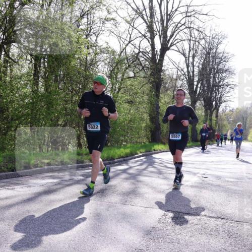 12.04.2026 - 45. Internationalen Wilhelmsburger Insellauf Yannick Fuchs http://msf.ph/oto/9492111 12.04.2026 10:43:53 Laufen 5822, 5557 meine-sportfotos.de