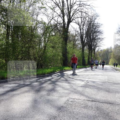 12.04.2026 - 45. Internationalen Wilhelmsburger Insellauf Yannick Fuchs http://msf.ph/oto/9492213 12.04.2026 10:44:09 Laufen  meine-sportfotos.de