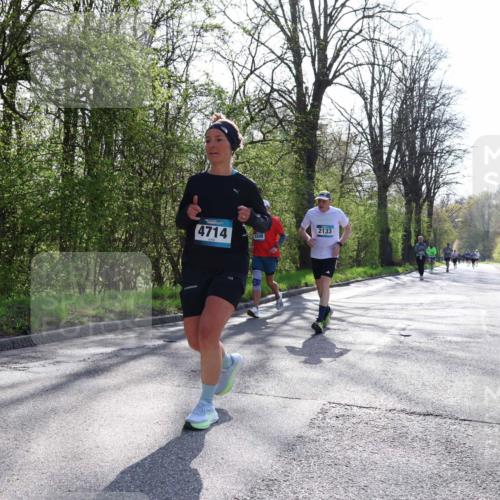 12.04.2026 - 45. Internationalen Wilhelmsburger Insellauf Yannick Fuchs http://msf.ph/oto/9492262 12.04.2026 10:44:16 Laufen 4714, 5508, 2133 meine-sportfotos.de